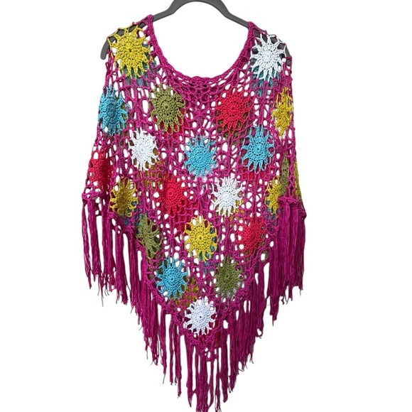 Coco & Carmen Colorful Crochet Women's Poncho - Picture 9 of 9